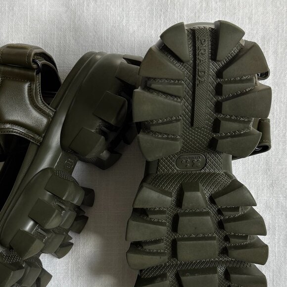 Prada Chunky Sandals in Olive Green Leather - Size 39 - Picture 6 of 10
